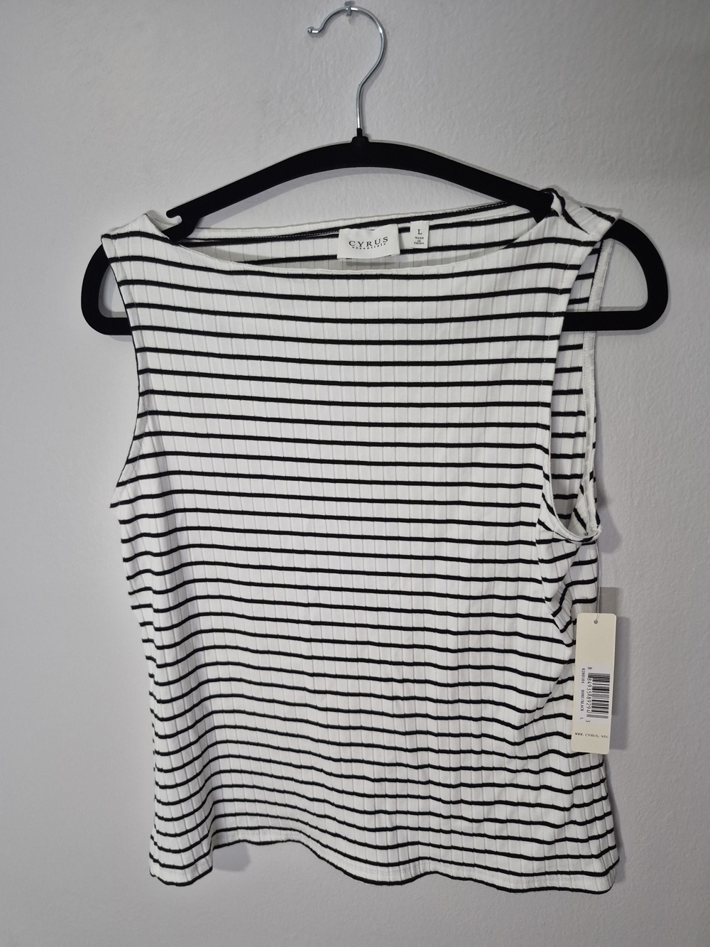 NWT Cyrus Women's White & Black Striped Ribbed Tank Top
